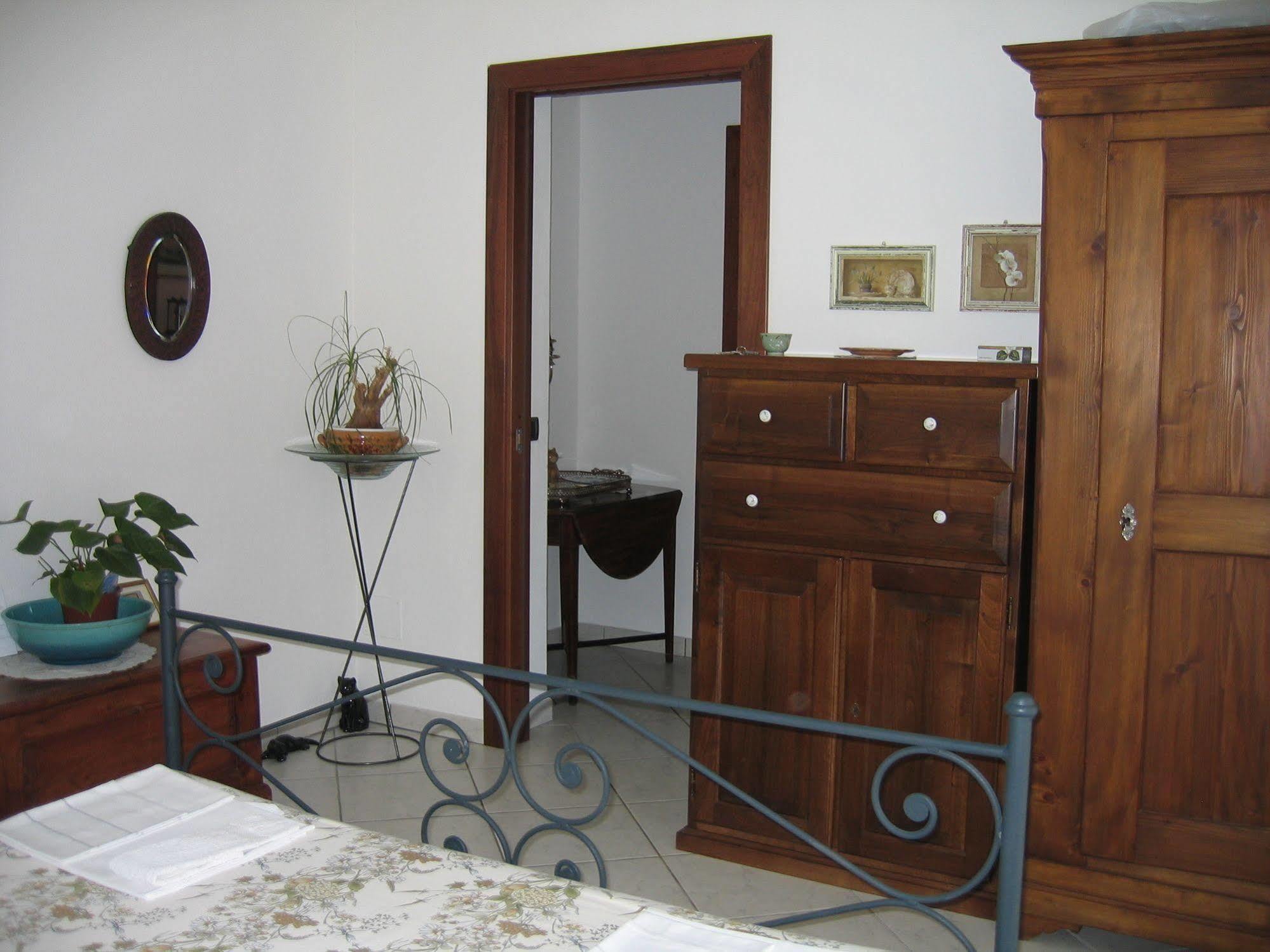 Bed and Breakfast Balcone Fiorito Menaggio Exterior foto