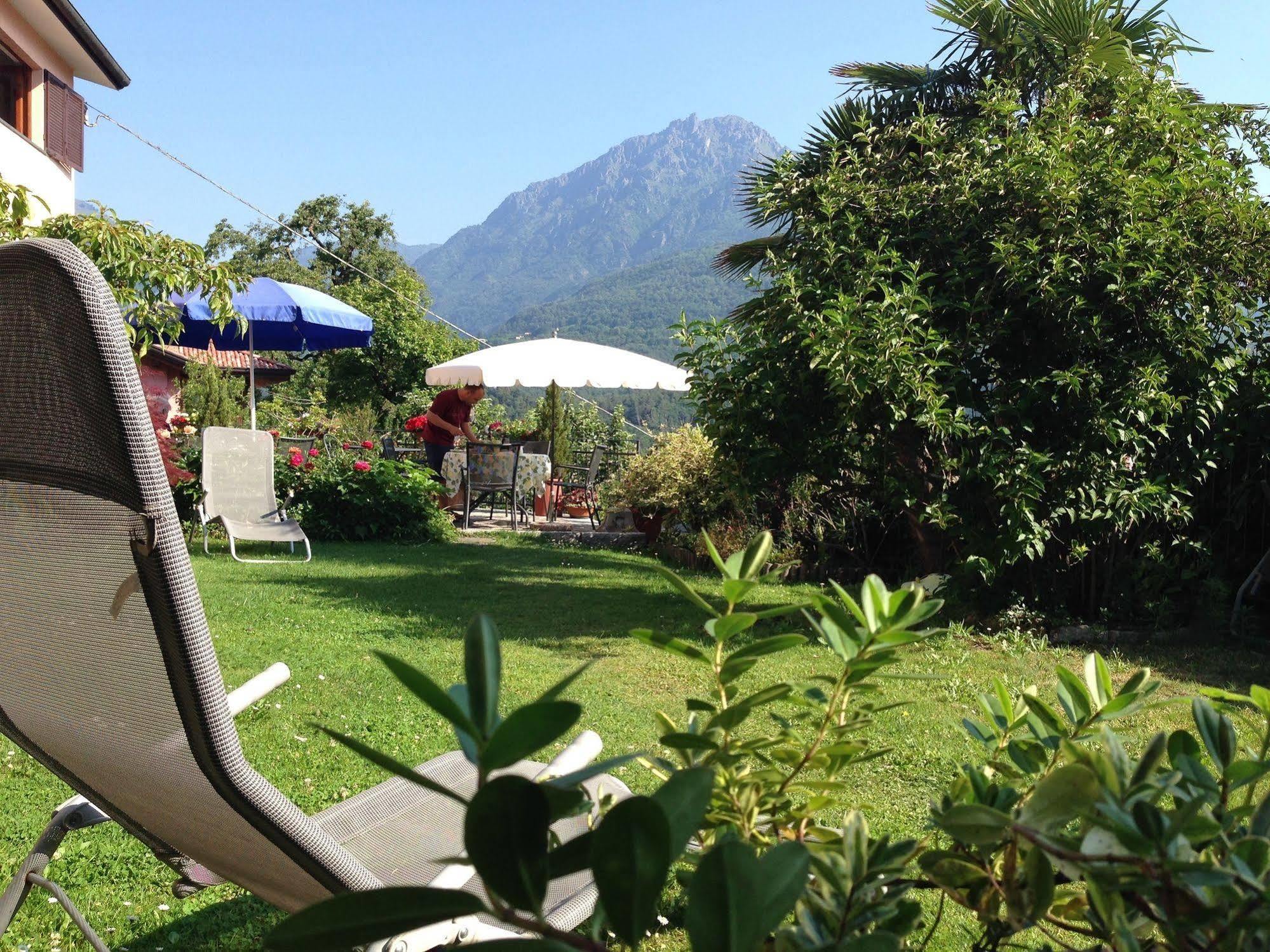 Bed and Breakfast Balcone Fiorito Menaggio Exterior foto
